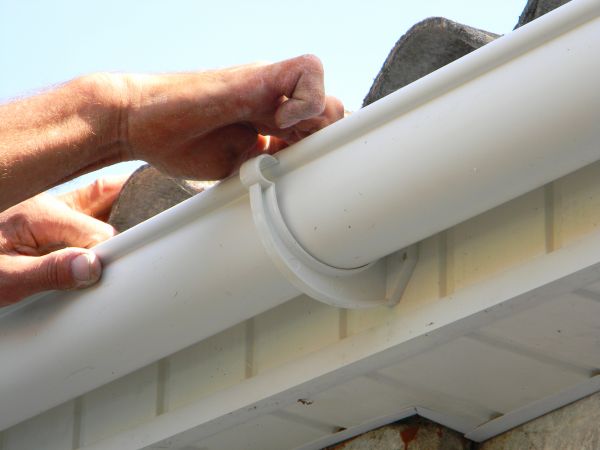 Plastic Gutter Repair in Mount Vernon